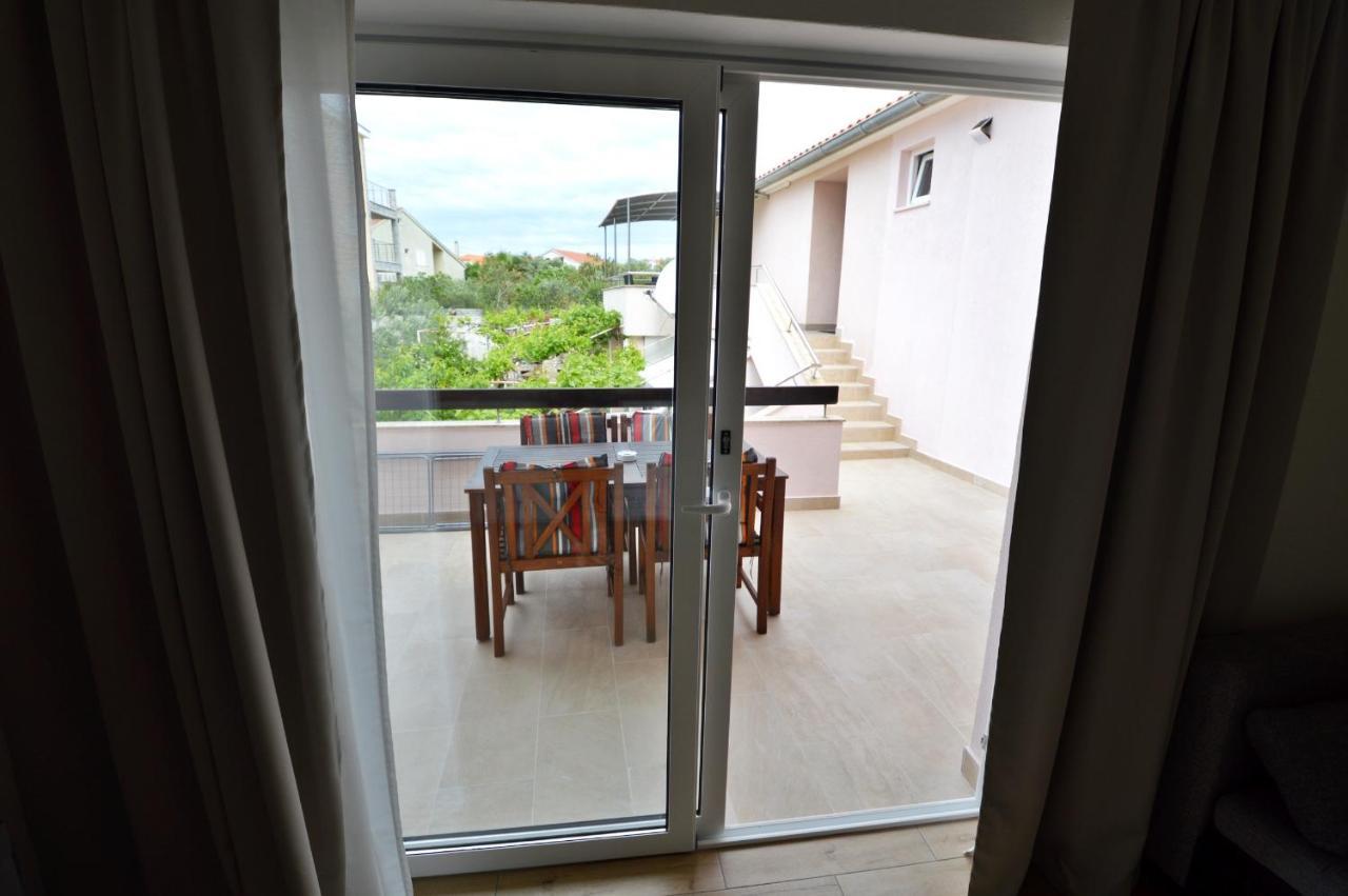 Marija Apartment Betina  Exterior photo